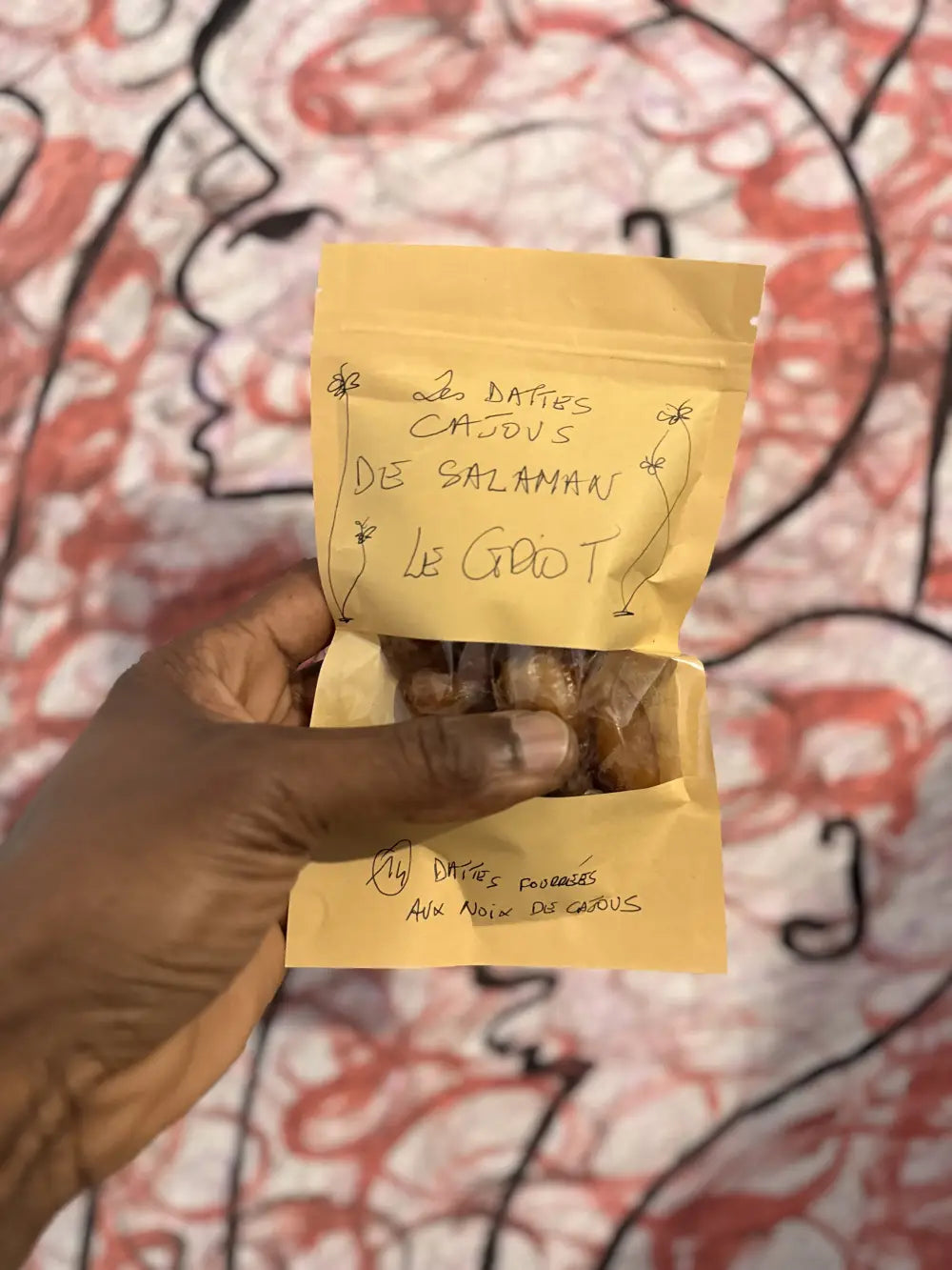 Les Dattes Cajous de Salaman Le Griot
